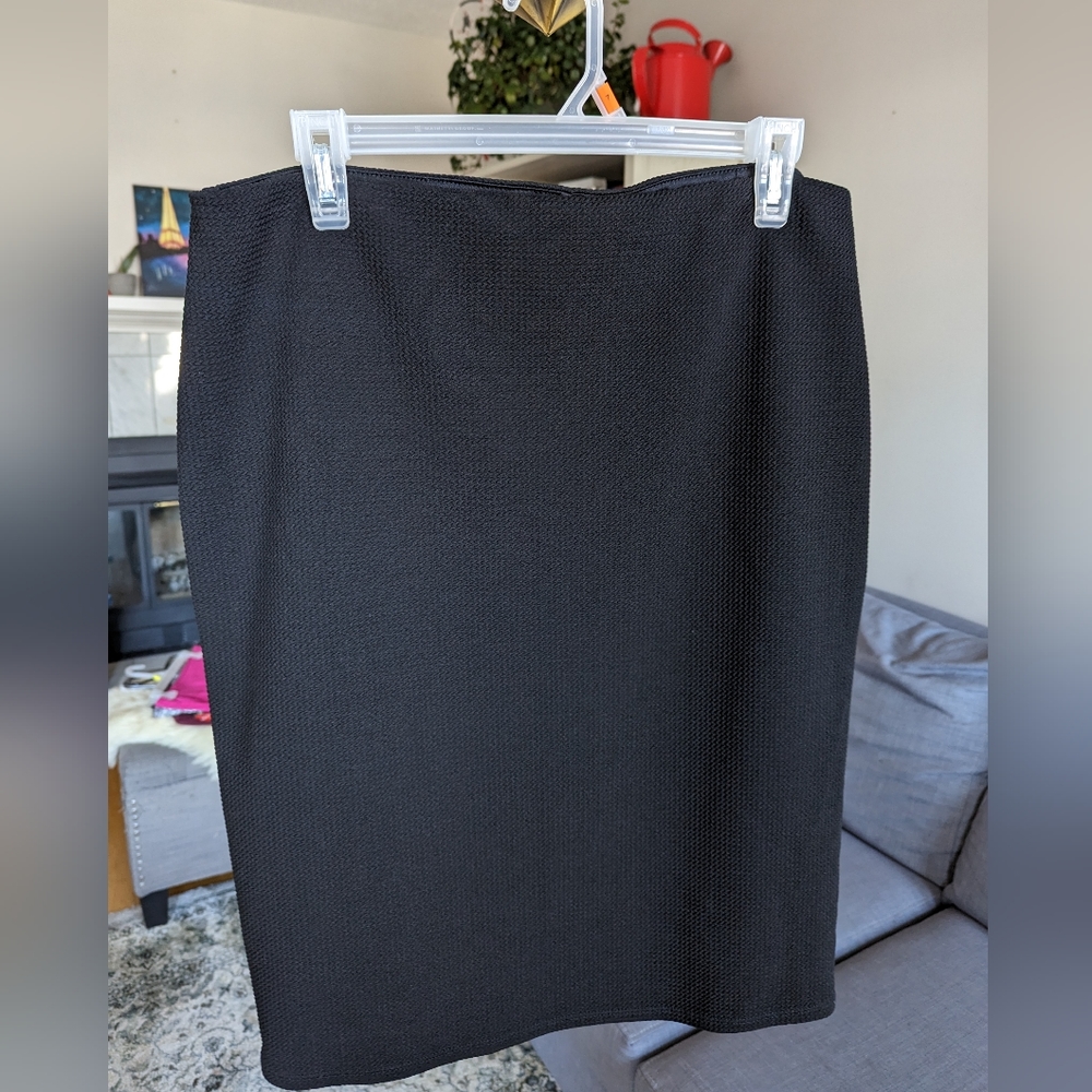 Maurice's pencil skirt - size L